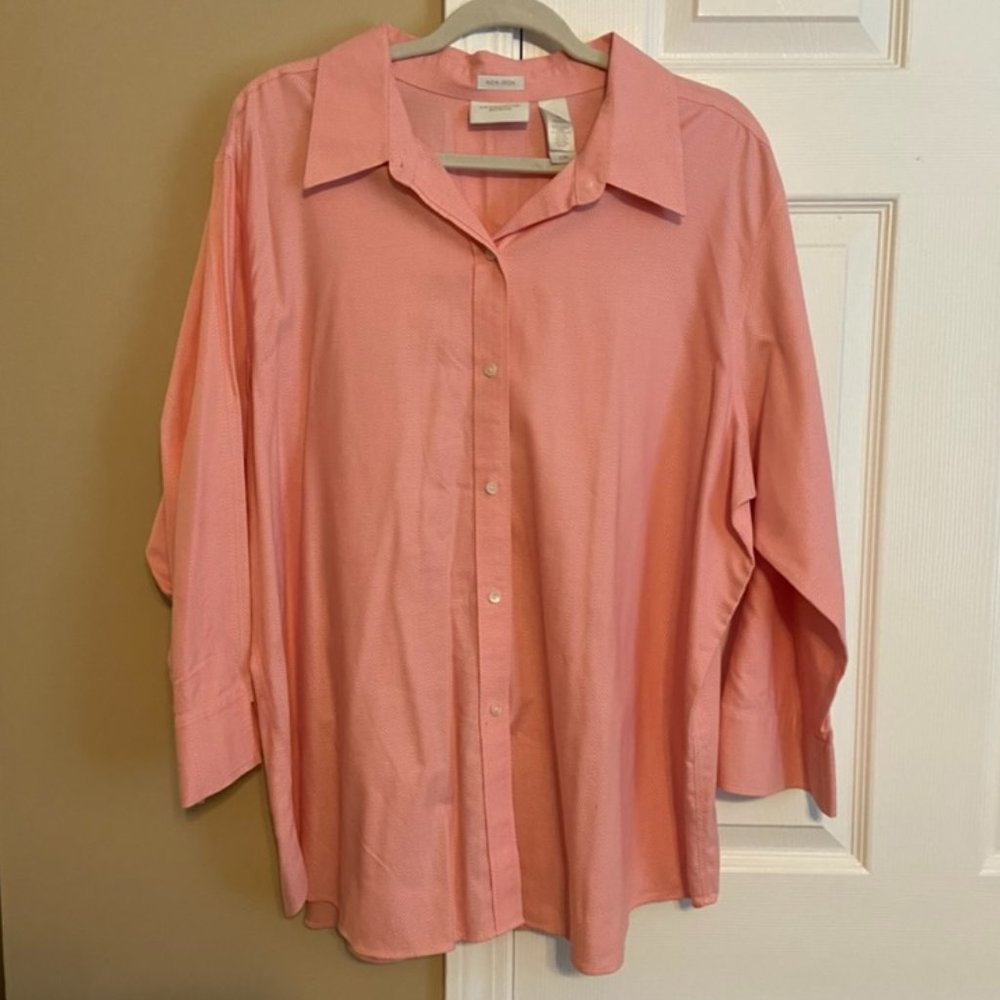 Liz Claiborne Woman - Pink Textured 3/4 Sleeve Button Down - Non-Iron - 18W